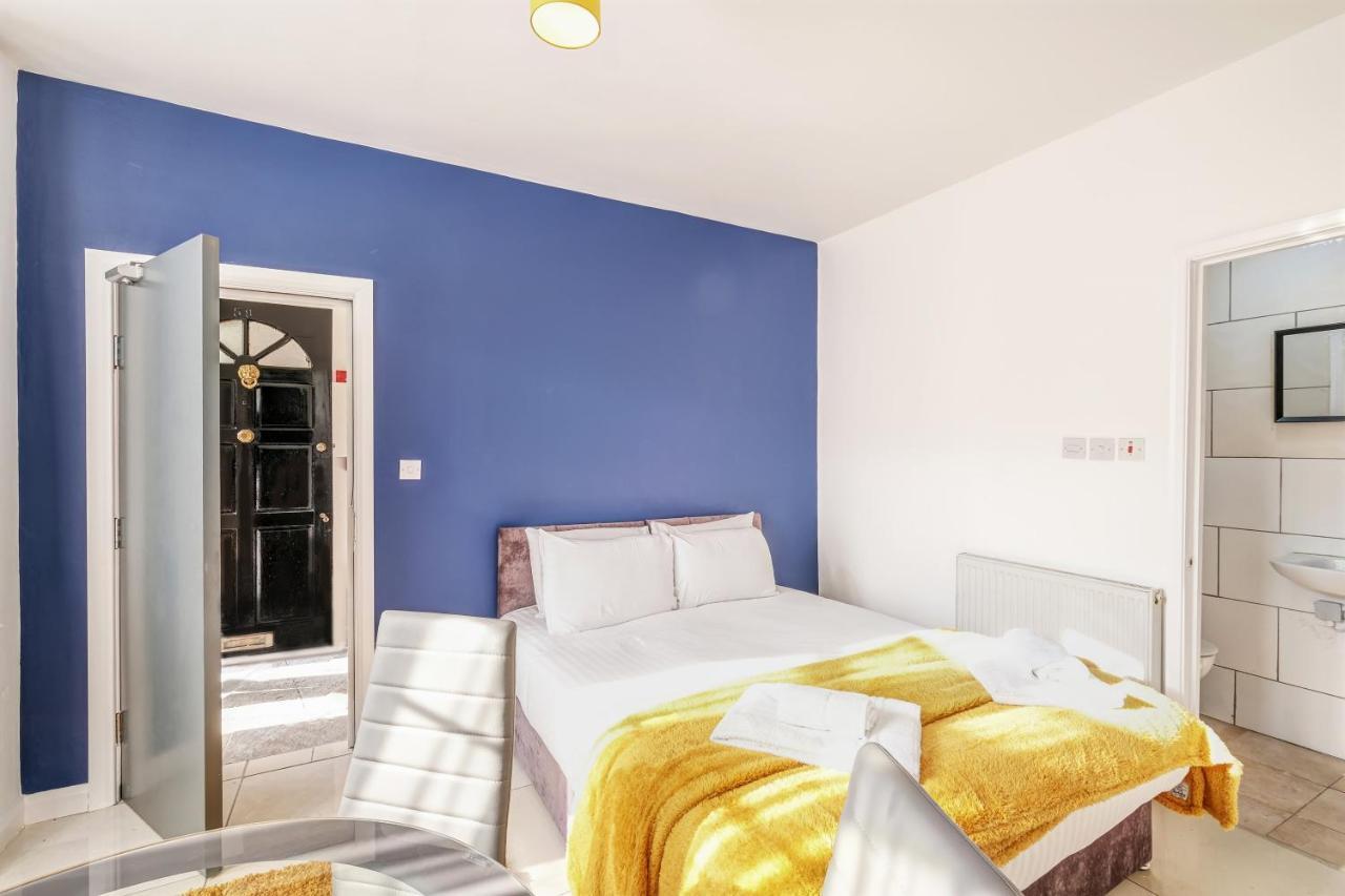 Fernbank Rooms Sudbury Hill, Harrow, Self-Contained Studios With En-Suite Harrow on the Hill Esterno foto