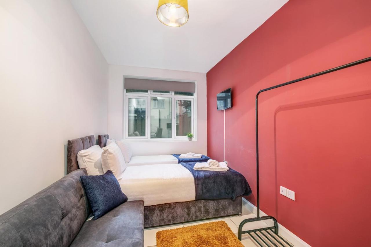 Fernbank Rooms Sudbury Hill, Harrow, Self-Contained Studios With En-Suite Harrow on the Hill Esterno foto