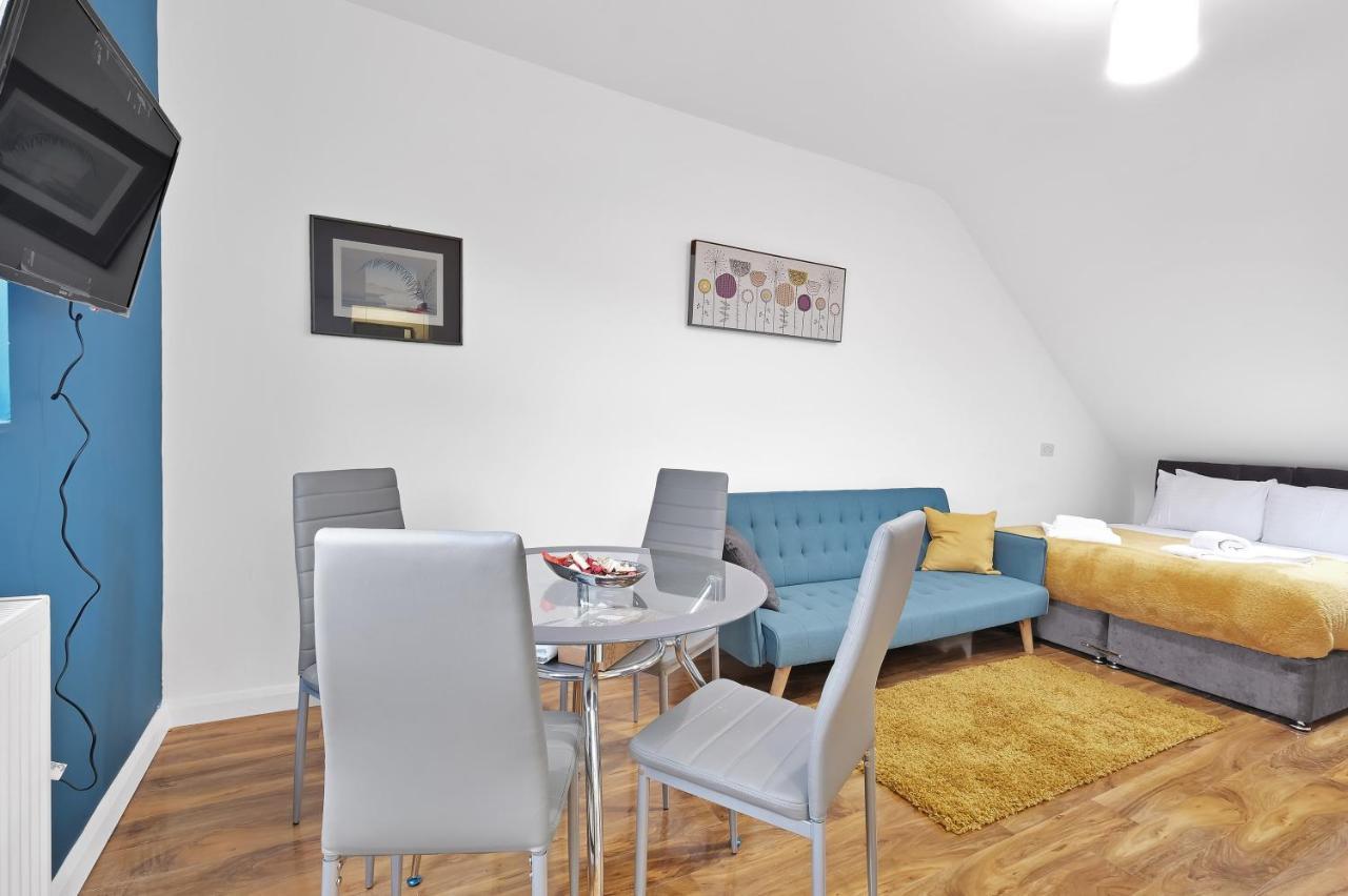 Fernbank Rooms Sudbury Hill, Harrow, Self-Contained Studios With En-Suite Harrow on the Hill Esterno foto
