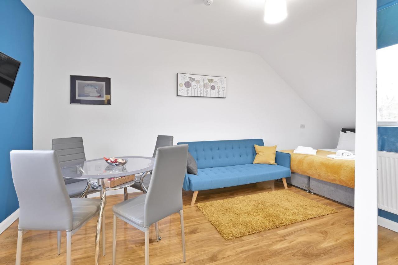 Fernbank Rooms Sudbury Hill, Harrow, Self-Contained Studios With En-Suite Harrow on the Hill Esterno foto